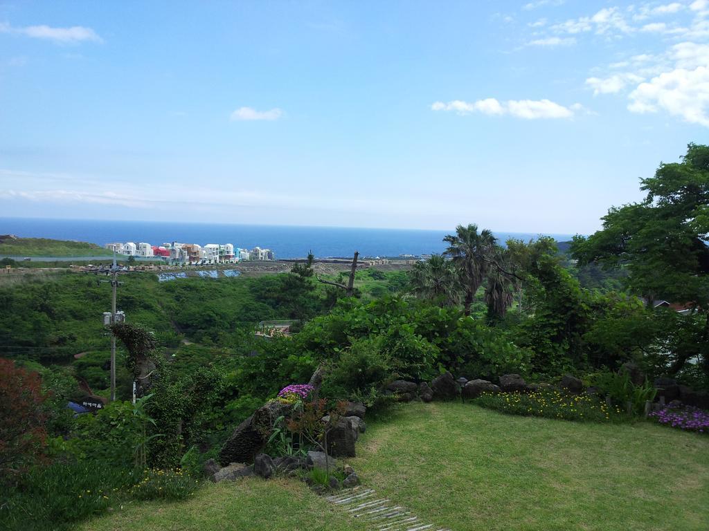 Minitel Soul Hotel Seogwipo Bagian luar foto